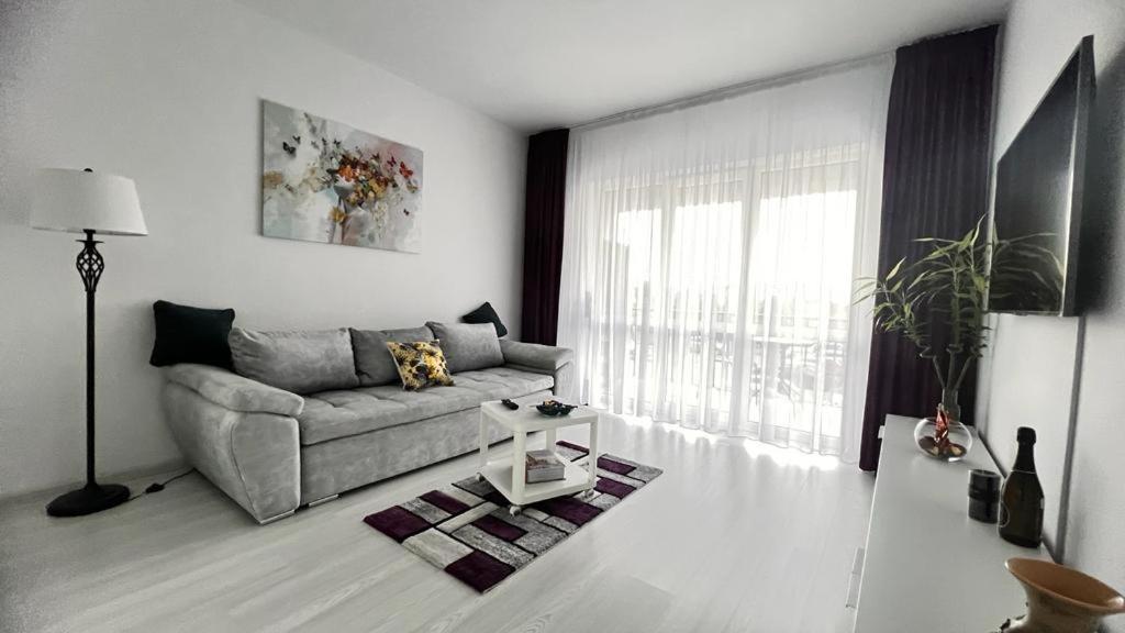 One Apartment Militari Bucharest Luaran gambar